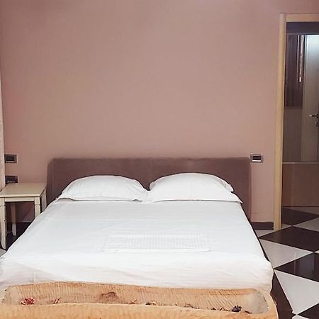 Lovely Apartment In Heart Of Tirana Zewnętrze zdjęcie
